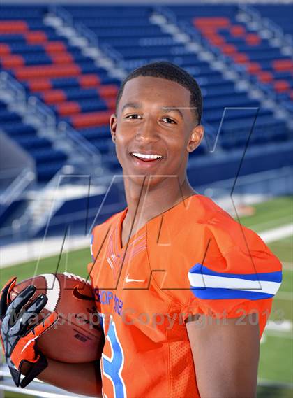 Thumbnail 3 in Bishop Gorman (Preseason Top 25 Photo Shoot) photogallery.
