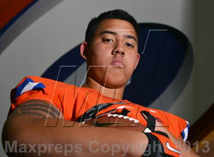 Thumbnail 1 in Bishop Gorman (Preseason Top 25 Photo Shoot) photogallery.