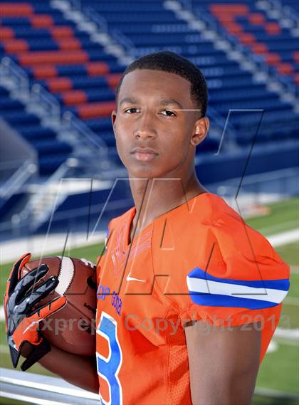 Thumbnail 1 in Bishop Gorman (Preseason Top 25 Photo Shoot) photogallery.