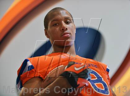 Thumbnail 2 in Bishop Gorman (Preseason Top 25 Photo Shoot) photogallery.