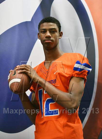 Thumbnail 2 in Bishop Gorman (Preseason Top 25 Photo Shoot) photogallery.