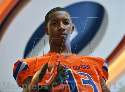 Thumbnail 2 in Bishop Gorman (Preseason Top 25 Photo Shoot) photogallery.