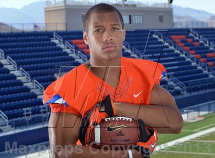 Thumbnail 3 in Bishop Gorman (Preseason Top 25 Photo Shoot) photogallery.