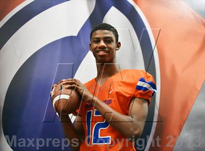 Thumbnail 3 in Bishop Gorman (Preseason Top 25 Photo Shoot) photogallery.