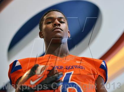 Thumbnail 1 in Bishop Gorman (Preseason Top 25 Photo Shoot) photogallery.