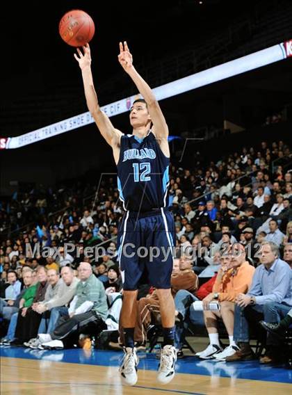 Thumbnail 2 in Mater Dei vs. Bullard (CIF D1 SoCal Regional Final) photogallery.