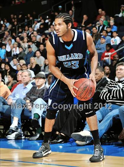 Thumbnail 1 in Mater Dei vs. Bullard (CIF D1 SoCal Regional Final) photogallery.