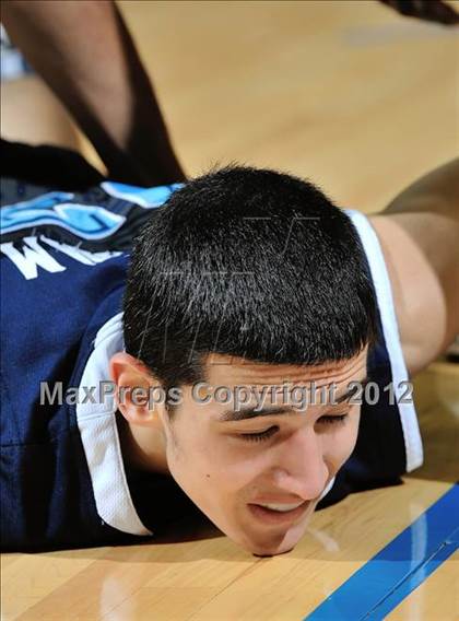 Thumbnail 3 in Mater Dei vs. Bullard (CIF D1 SoCal Regional Final) photogallery.