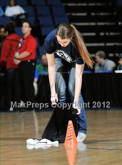 Thumbnail 1 in Mater Dei vs. Bullard (CIF D1 SoCal Regional Final) photogallery.