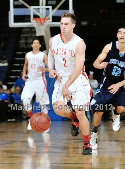 Thumbnail 3 in Mater Dei vs. Bullard (CIF D1 SoCal Regional Final) photogallery.