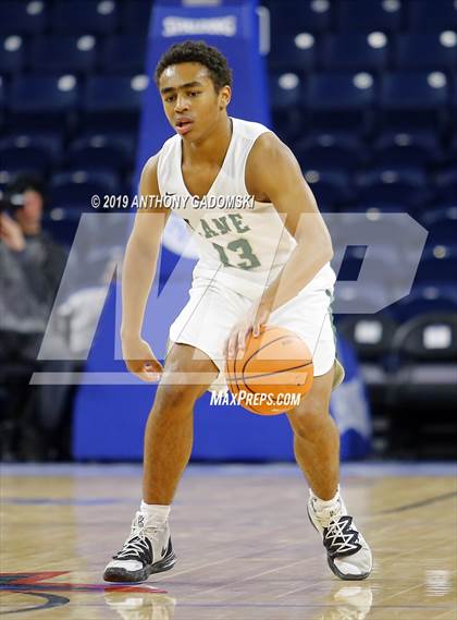 Thumbnail 1 in Lane Tech vs. New Trier (Chicago Elite Classic) photogallery.