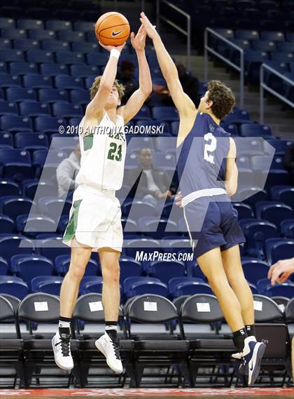 Thumbnail 3 in Lane Tech vs. New Trier (Chicago Elite Classic) photogallery.