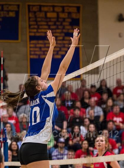 Thumbnail 1 in Darien vs. Cheshire (CIAC Class LL Final) photogallery.