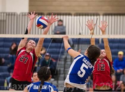 Thumbnail 1 in Darien vs. Cheshire (CIAC Class LL Final) photogallery.