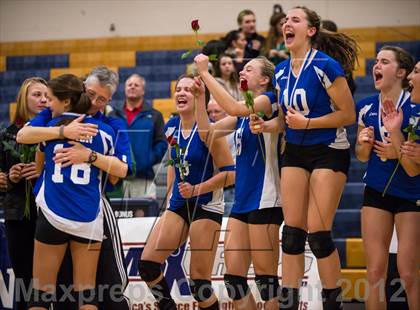 Thumbnail 2 in Darien vs. Cheshire (CIAC Class LL Final) photogallery.