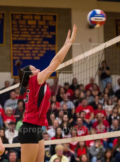 Thumbnail 3 in Darien vs. Cheshire (CIAC Class LL Final) photogallery.