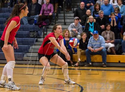 Thumbnail 2 in Darien vs. Cheshire (CIAC Class LL Final) photogallery.