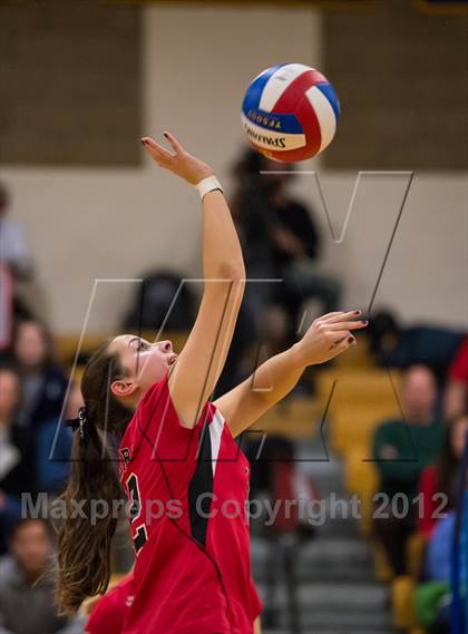 Thumbnail 2 in Darien vs. Cheshire (CIAC Class LL Final) photogallery.