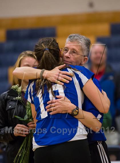Thumbnail 3 in Darien vs. Cheshire (CIAC Class LL Final) photogallery.