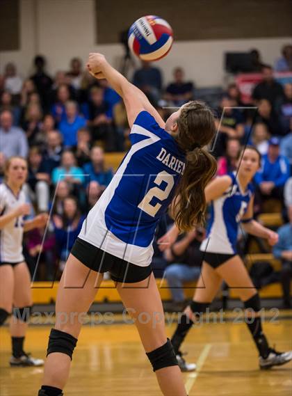 Thumbnail 3 in Darien vs. Cheshire (CIAC Class LL Final) photogallery.