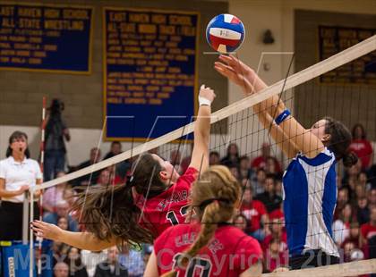Thumbnail 3 in Darien vs. Cheshire (CIAC Class LL Final) photogallery.