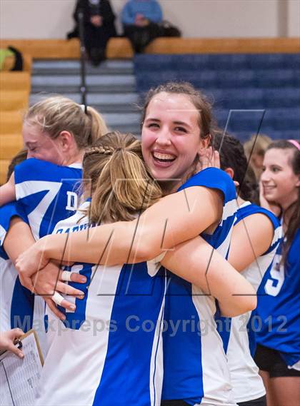Thumbnail 1 in Darien vs. Cheshire (CIAC Class LL Final) photogallery.