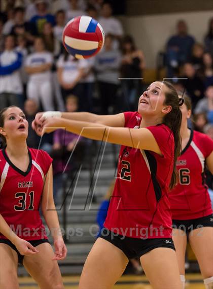 Thumbnail 3 in Darien vs. Cheshire (CIAC Class LL Final) photogallery.