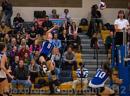 Thumbnail 3 in Darien vs. Cheshire (CIAC Class LL Final) photogallery.