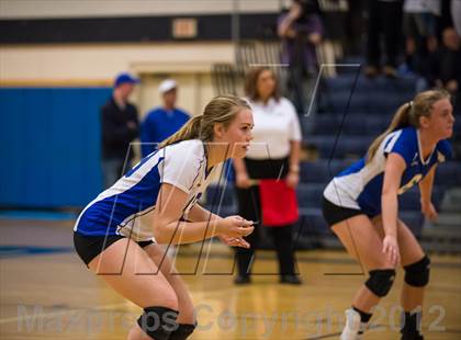 Thumbnail 1 in Darien vs. Cheshire (CIAC Class LL Final) photogallery.