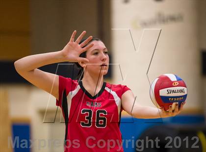 Thumbnail 1 in Darien vs. Cheshire (CIAC Class LL Final) photogallery.