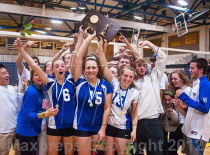 Thumbnail 2 in Darien vs. Cheshire (CIAC Class LL Final) photogallery.