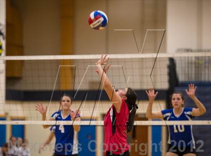 Thumbnail 1 in Darien vs. Cheshire (CIAC Class LL Final) photogallery.