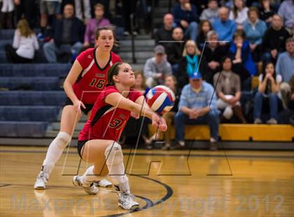 Thumbnail 1 in Darien vs. Cheshire (CIAC Class LL Final) photogallery.