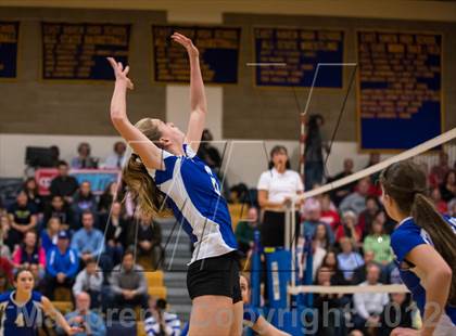 Thumbnail 3 in Darien vs. Cheshire (CIAC Class LL Final) photogallery.