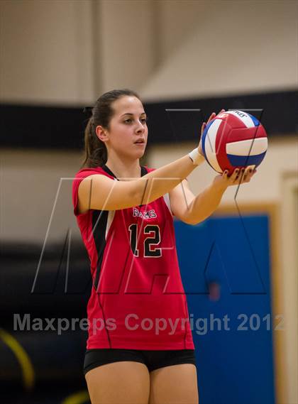 Thumbnail 2 in Darien vs. Cheshire (CIAC Class LL Final) photogallery.