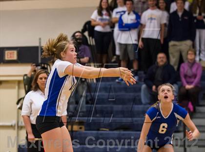 Thumbnail 2 in Darien vs. Cheshire (CIAC Class LL Final) photogallery.