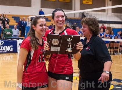 Thumbnail 1 in Darien vs. Cheshire (CIAC Class LL Final) photogallery.