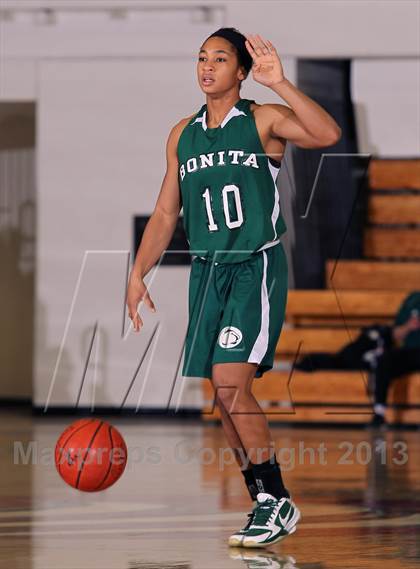 Thumbnail 3 in Bishop Amat vs Bonita (SoCal Shootout) photogallery.