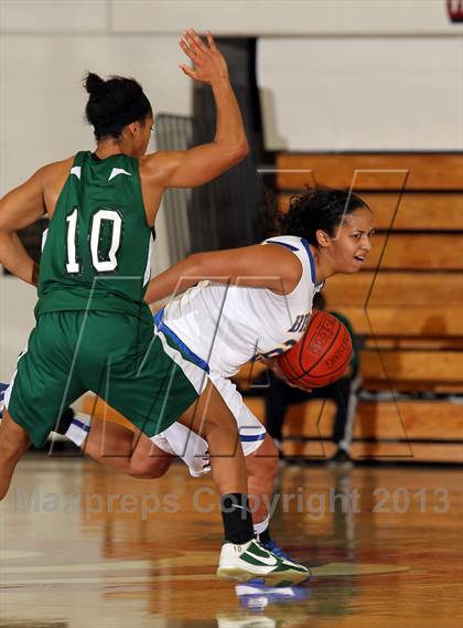 Thumbnail 1 in Bishop Amat vs Bonita (SoCal Shootout) photogallery.