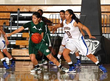 Thumbnail 3 in Bishop Amat vs Bonita (SoCal Shootout) photogallery.