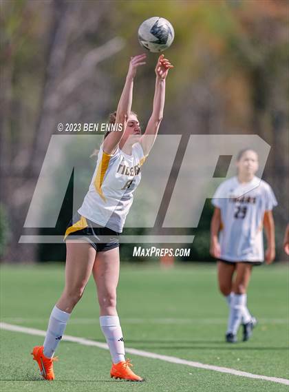 Thumbnail 1 in Harris County vs Northgate (5A Region  3 Consolation) photogallery.