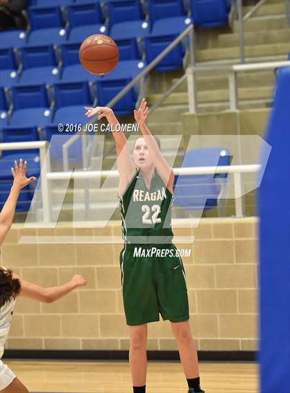 Thumbnail 3 in Reagan [Ronald] vs Brennan photogallery.