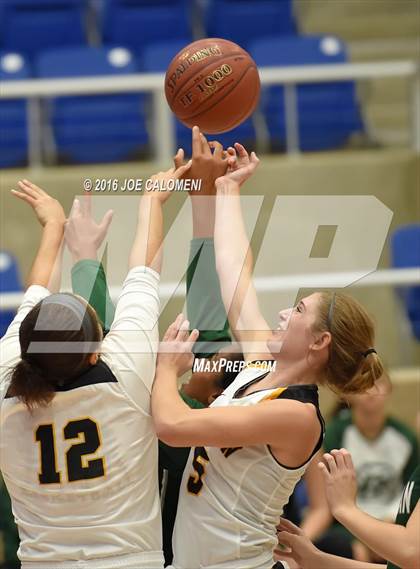 Thumbnail 3 in Reagan [Ronald] vs Brennan photogallery.