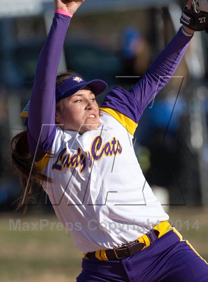 Thumbnail 1 in Carrizo Springs @ Lee (South San Tournament) photogallery.