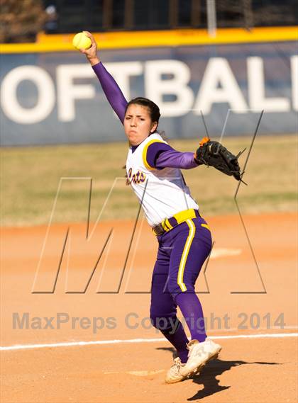 Thumbnail 3 in Carrizo Springs @ Lee (South San Tournament) photogallery.