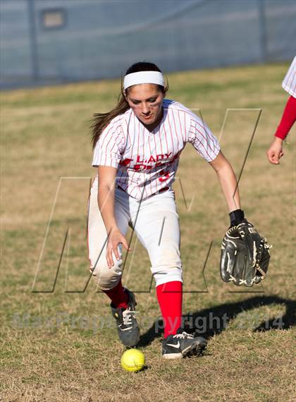 Thumbnail 2 in Carrizo Springs @ Lee (South San Tournament) photogallery.