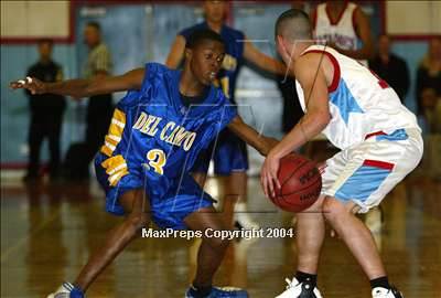 Thumbnail 1 in Del Campo @ Mira Loma photogallery.