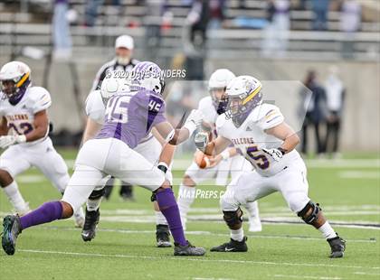 Thumbnail 3 in Jersey Village @ Ridge Point (UIL 6A Division 1 Area Playoff)  photogallery.