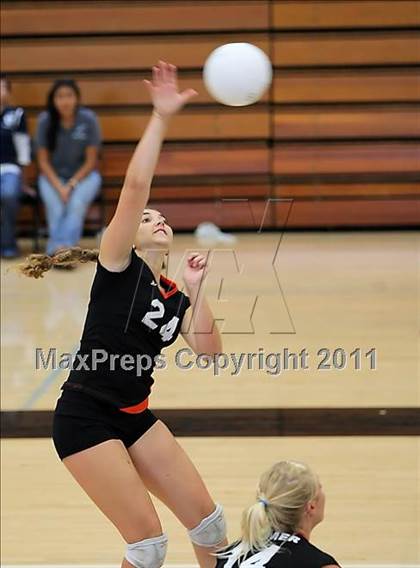 Thumbnail 2 in Oak Ridge vs. Santa Ynez (Archbishop Mitty Invitational Tournament) photogallery.
