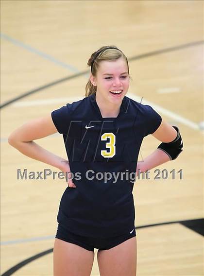 Thumbnail 3 in Oak Ridge vs. Santa Ynez (Archbishop Mitty Invitational Tournament) photogallery.